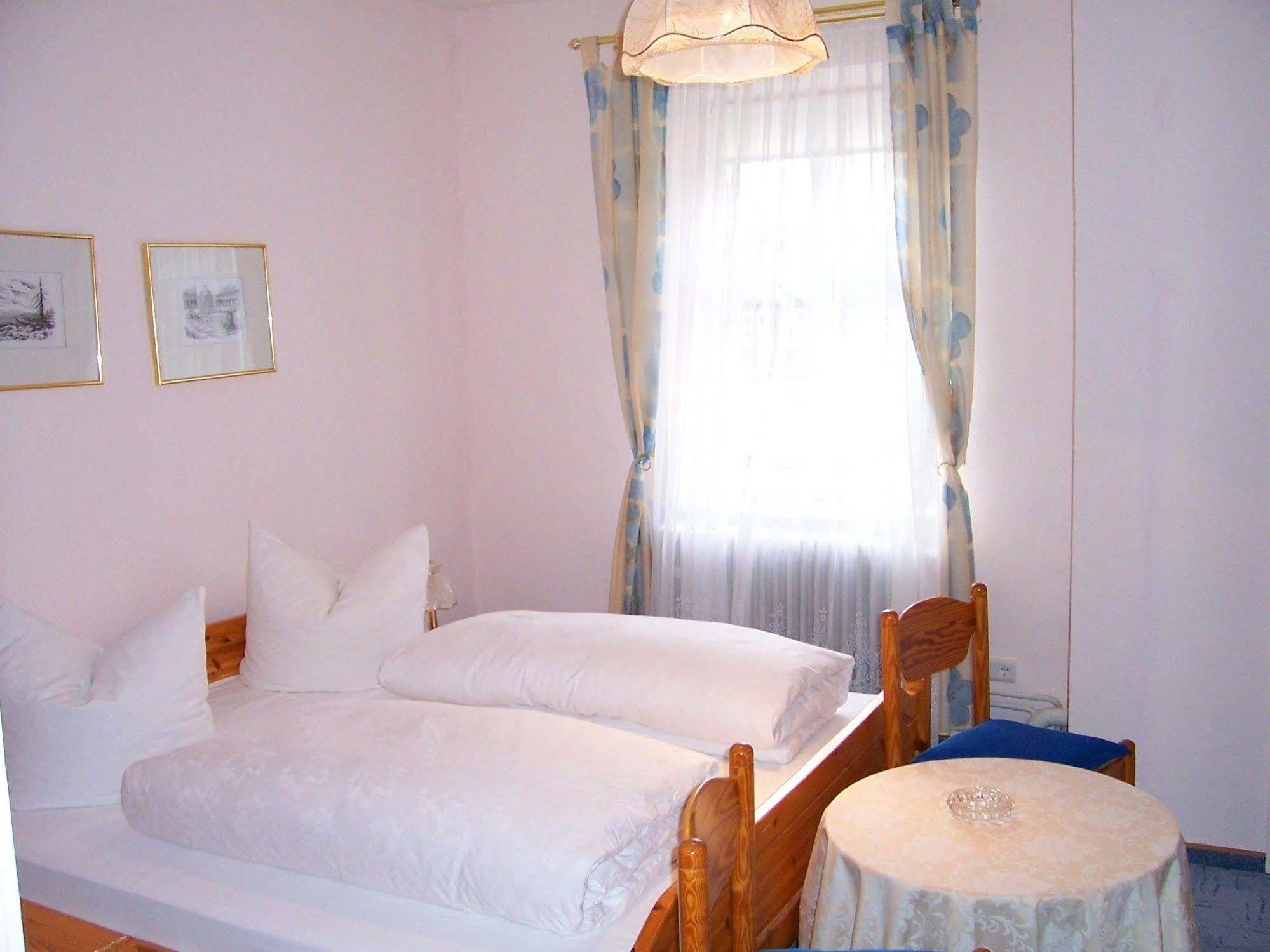 Hotel Krone Gössweinstein Esterno foto
